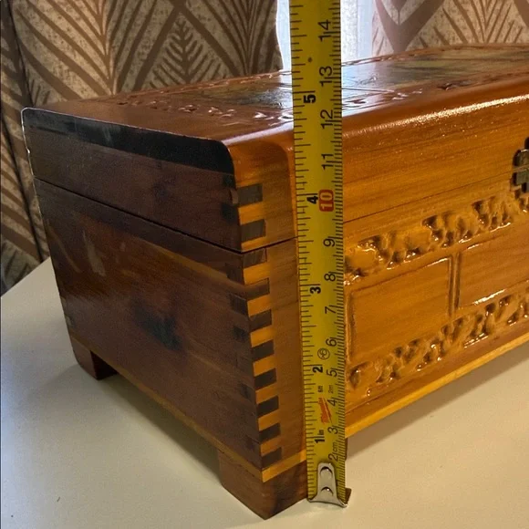 Vintage Cedar Wood Trinket Box, Lake Decoupage (MCM) - Picture 3 of 11